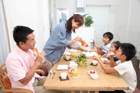 コレステロールを食べ過ぎると数値が気になる・・